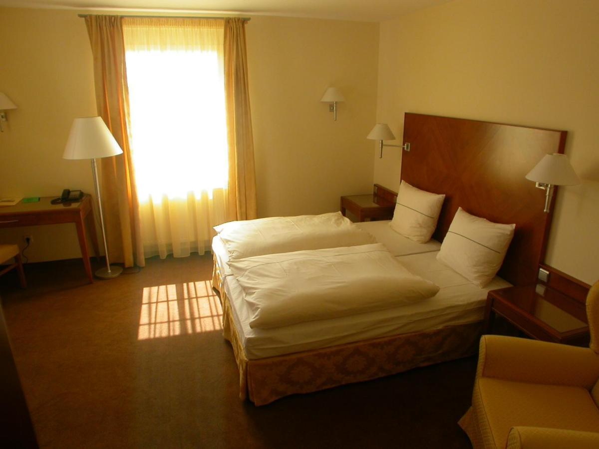 Hotel Nationalpark Illmitz Esterno foto
